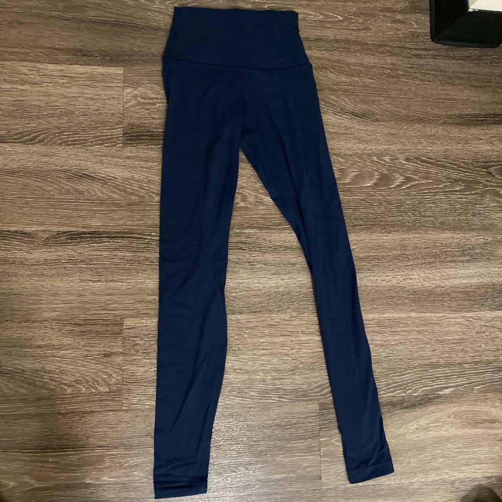 Lululemon Align High-Rise Leggings 28”.